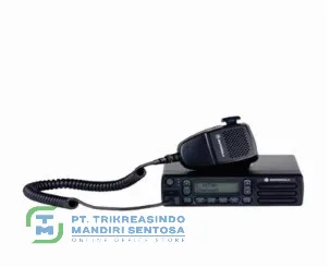 XIR M3688 403-470M 25W AD (AZM01QNH9JA2AN)