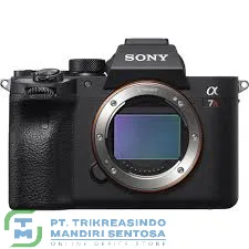 MIRRORLESS DIGITAL CAMERA ALPHA A7R IV BODY ONLY - BLACK