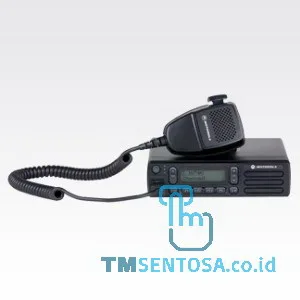 XIR M3688 136-174M 25W AD (AZM01JNH9JA2AN)